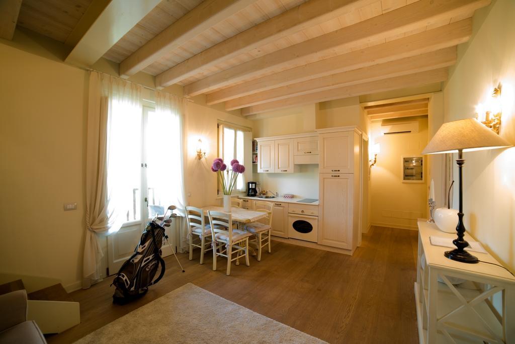 Garda Residence San Vigilio Golf 포촐렌고 객실 사진